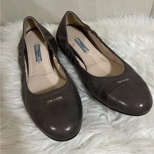 Authentic PRADA Sz 40.5 EU 9.5 US Logo Leather Ballet Flat Shoe Ballerina Grey
